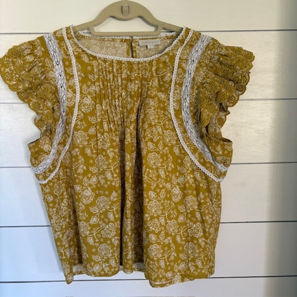 Jennifer & Grace Embroidered Flutter Top - NWOT